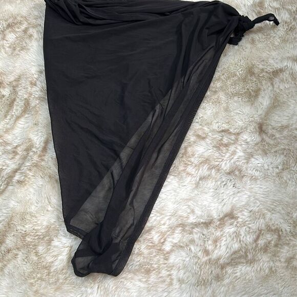 Mesh side tie beach sarong cover up | Sz OS - Picture 2 of 4